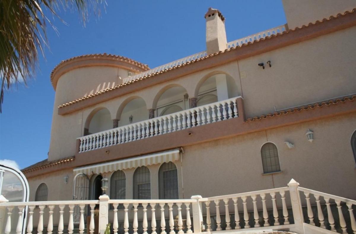 Villa for Sale in La Manga del Mar Menor, Murcia
