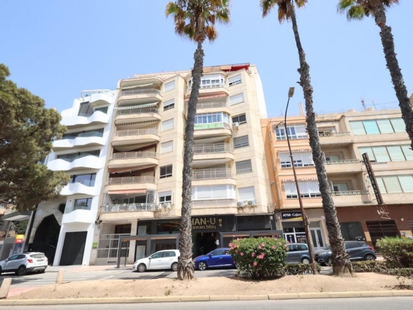 Apartment for Sale in Torrevieja, Alicante