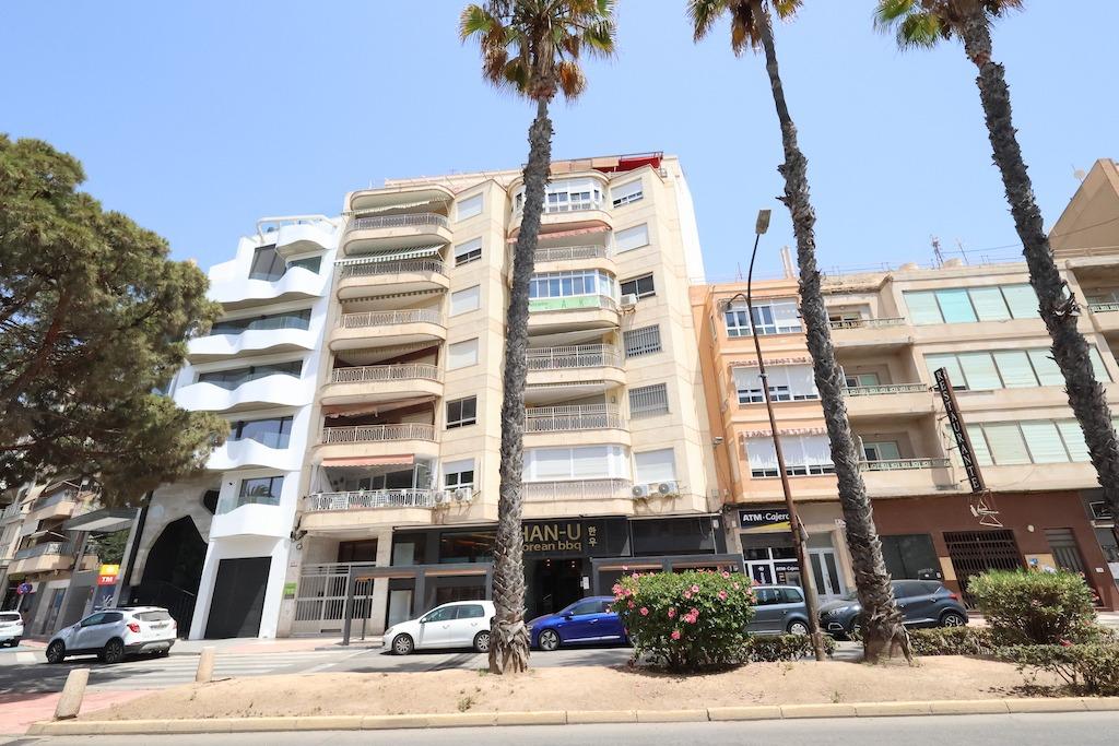 2-1 Apartment for Sale in Torrevieja, Alicante
