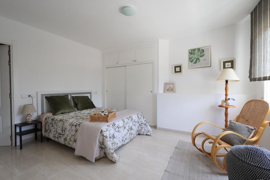 Apartment for Sale in Torrevieja, Alicante