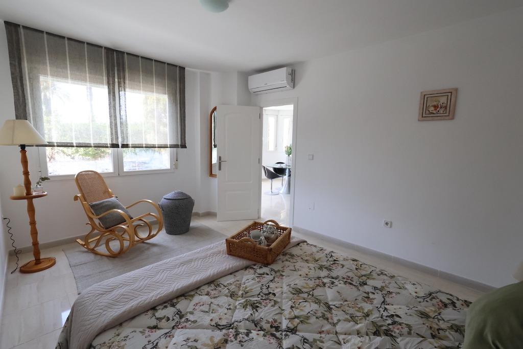 Apartment for Sale in Torrevieja, Alicante