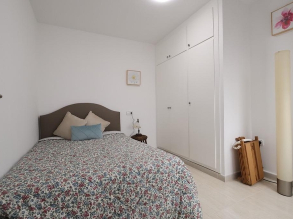 584
