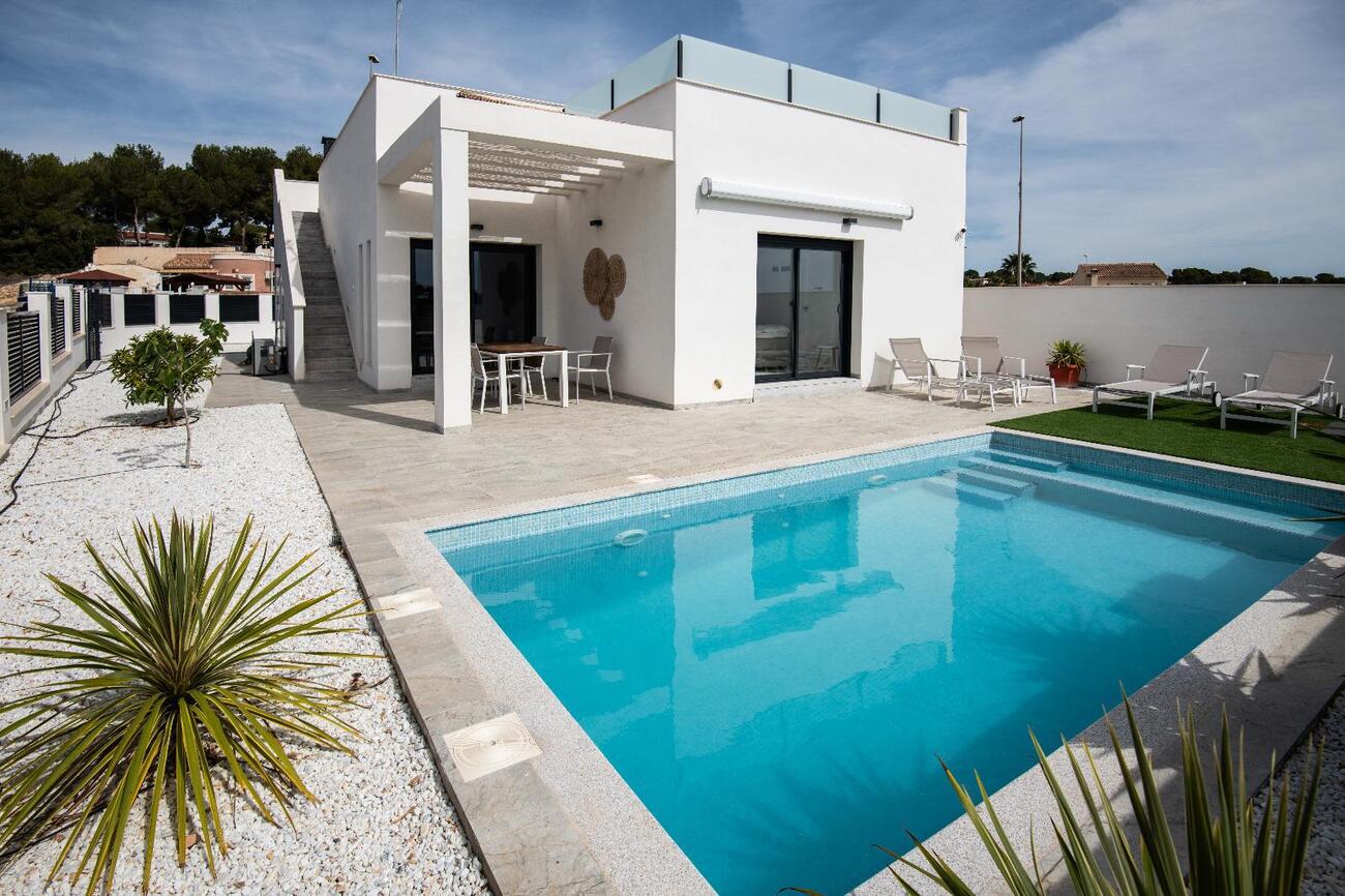 villa-pinar-de-campoverde-vil312-1 Villa for Sale in Pinar de Campoverde, Alicante