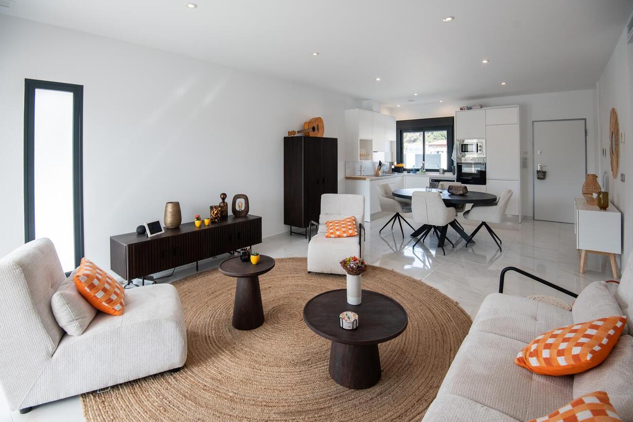 Villa for Sale in Pinar de Campoverde, Alicante