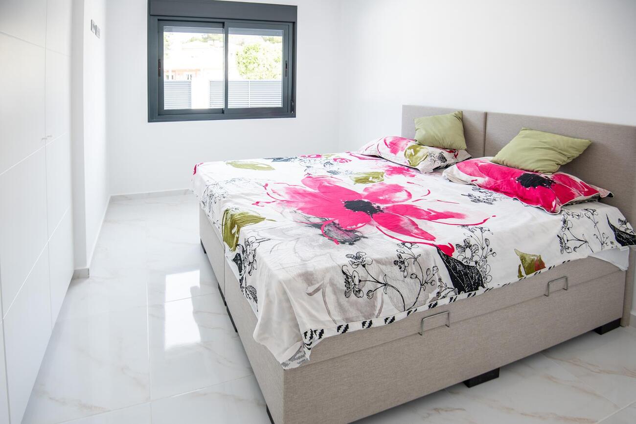 Villa for Sale in Pinar de Campoverde, Alicante