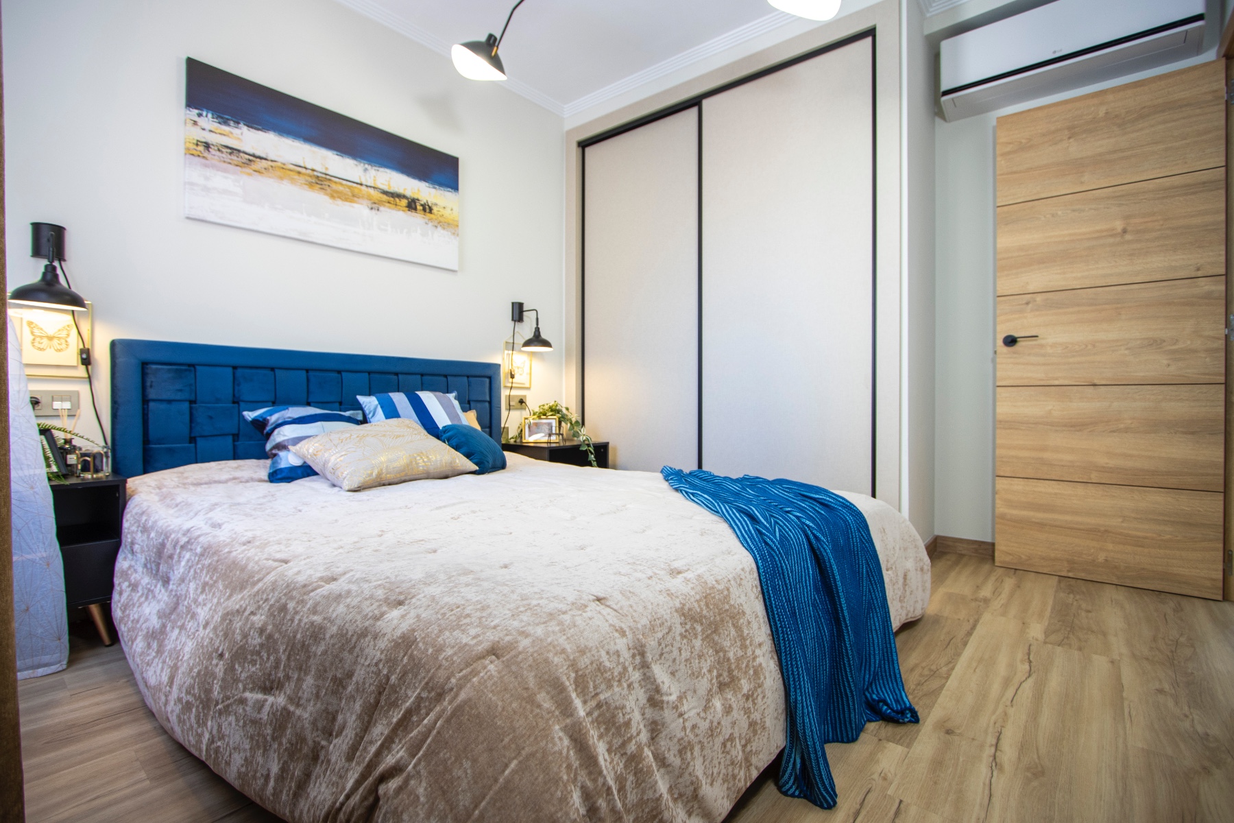 Apartment for Sale in Torrevieja, Alicante