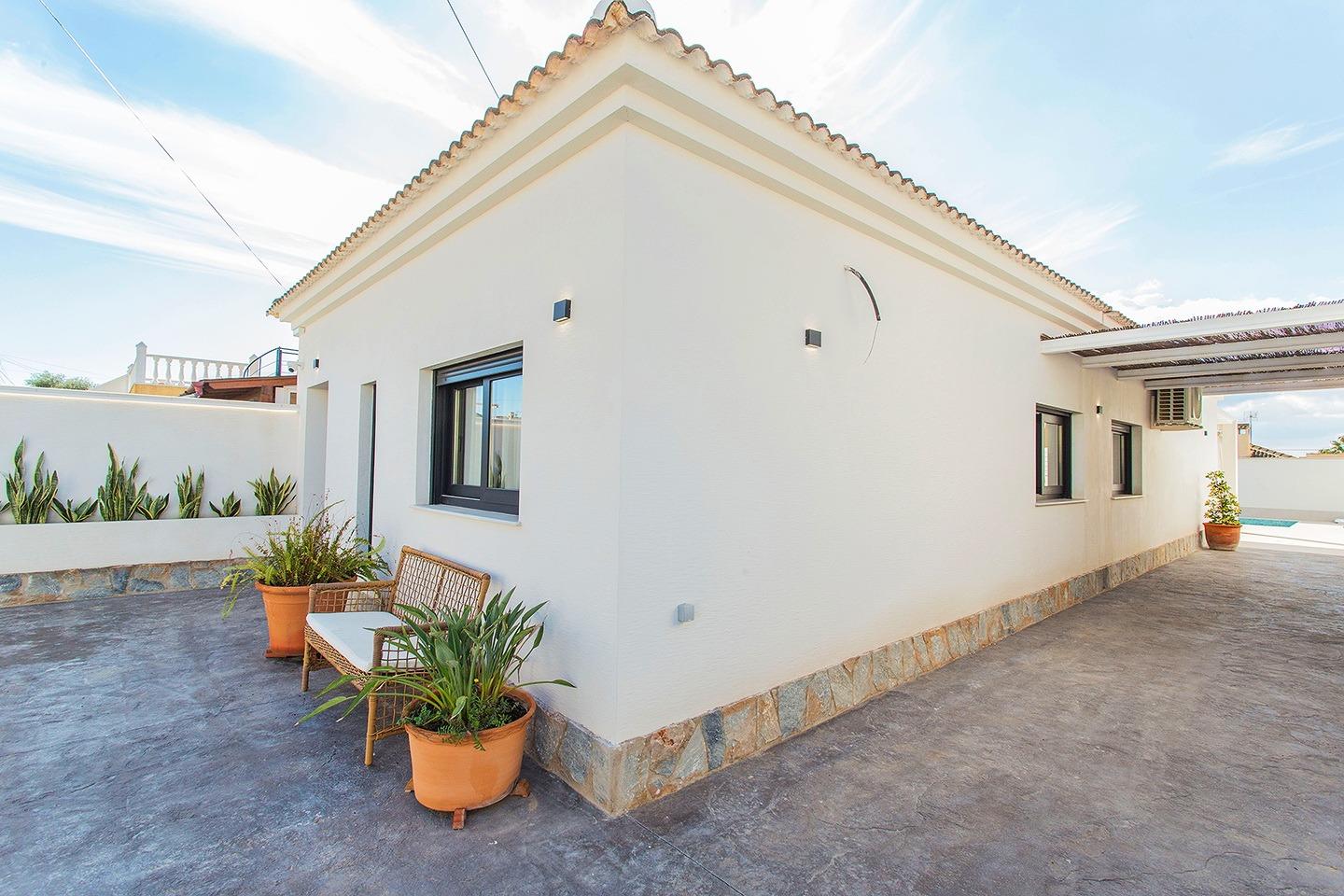Town House for Sale in Torrevieja, Alicante