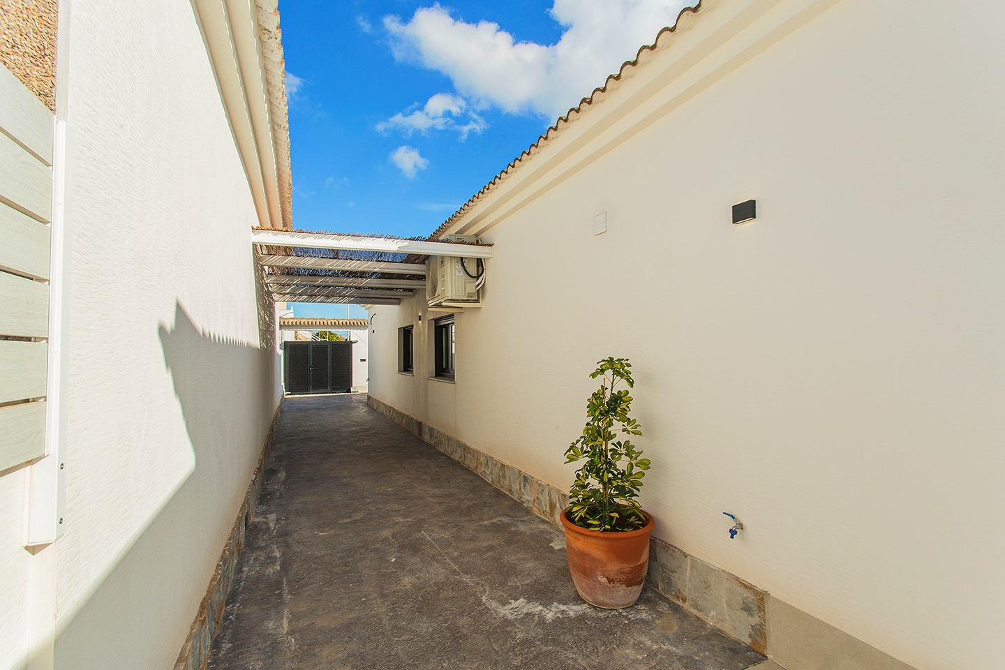Town House for Sale in Torrevieja, Alicante