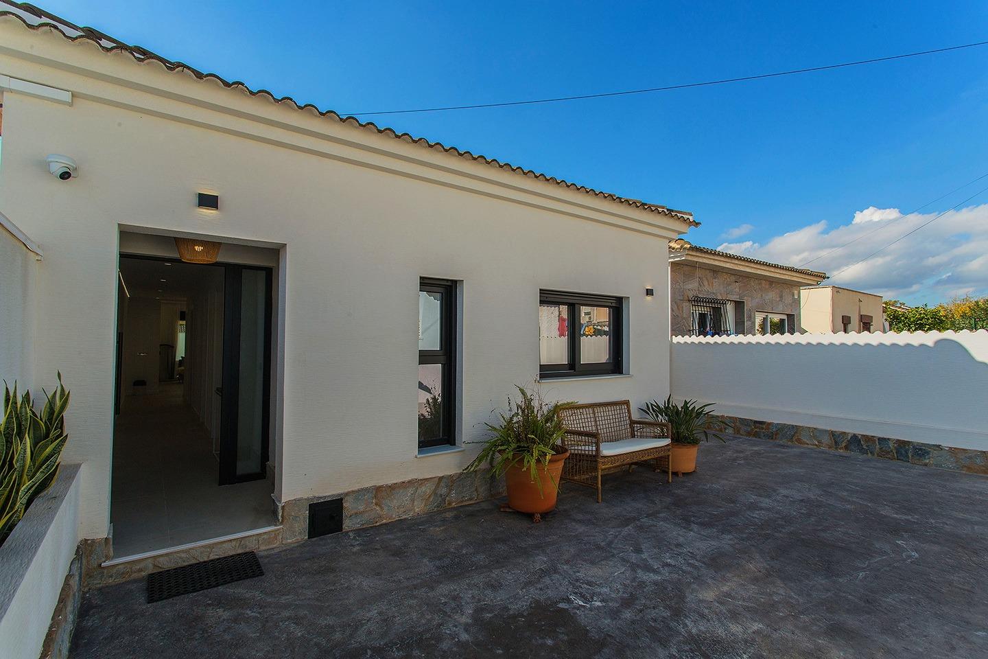 Town House for Sale in Torrevieja, Alicante