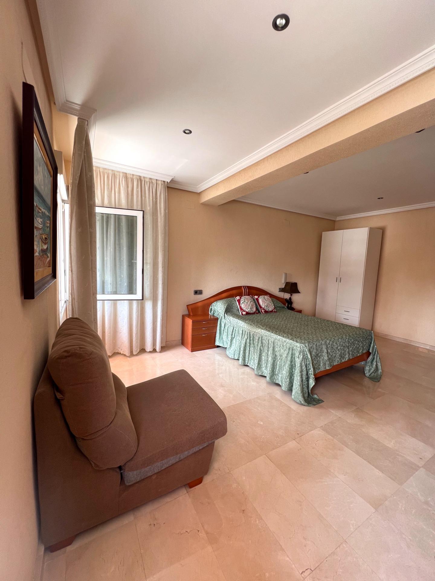 Duplex for Sale in Torrevieja, Alicante