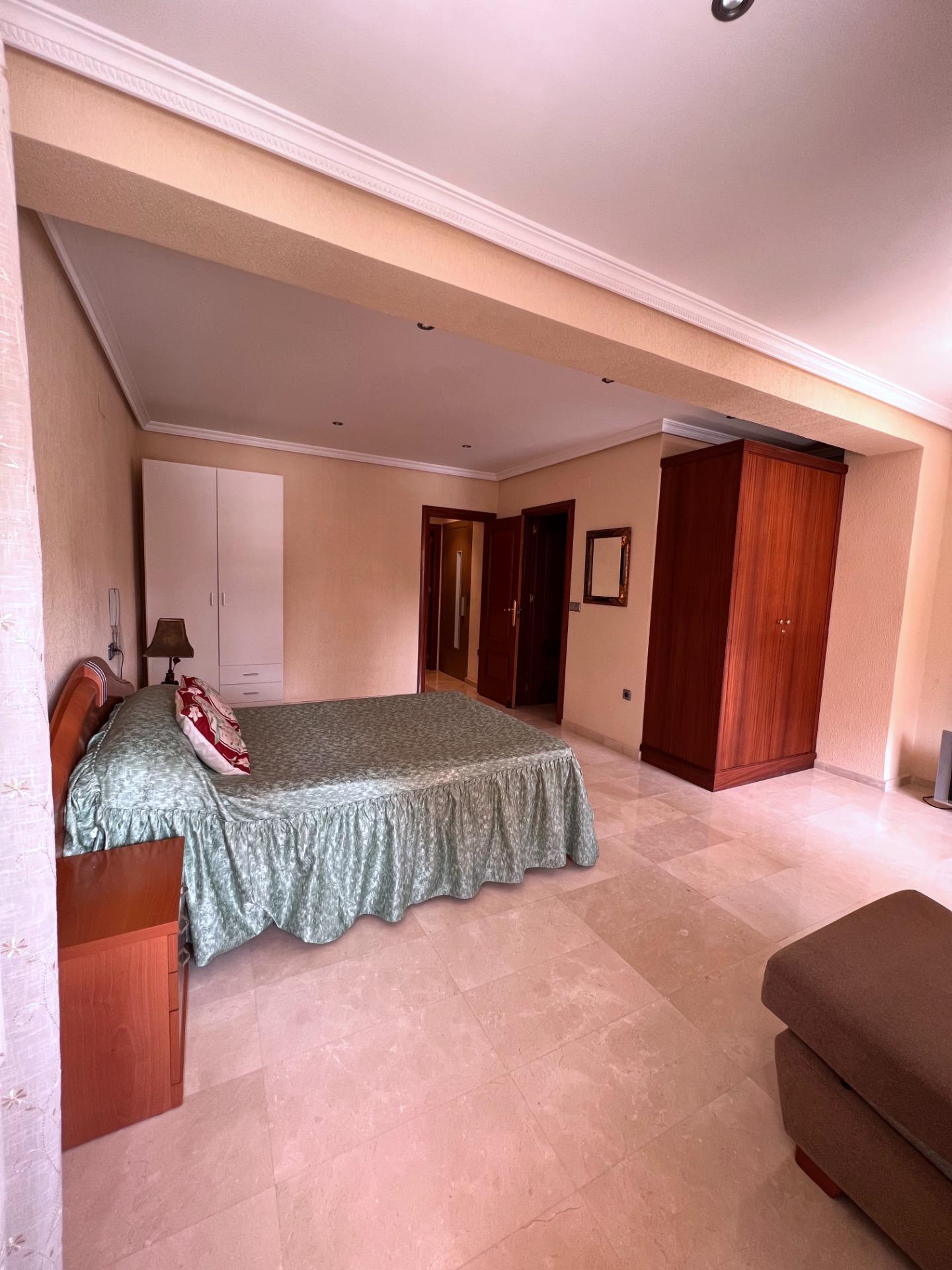 Duplex for Sale in Torrevieja, Alicante