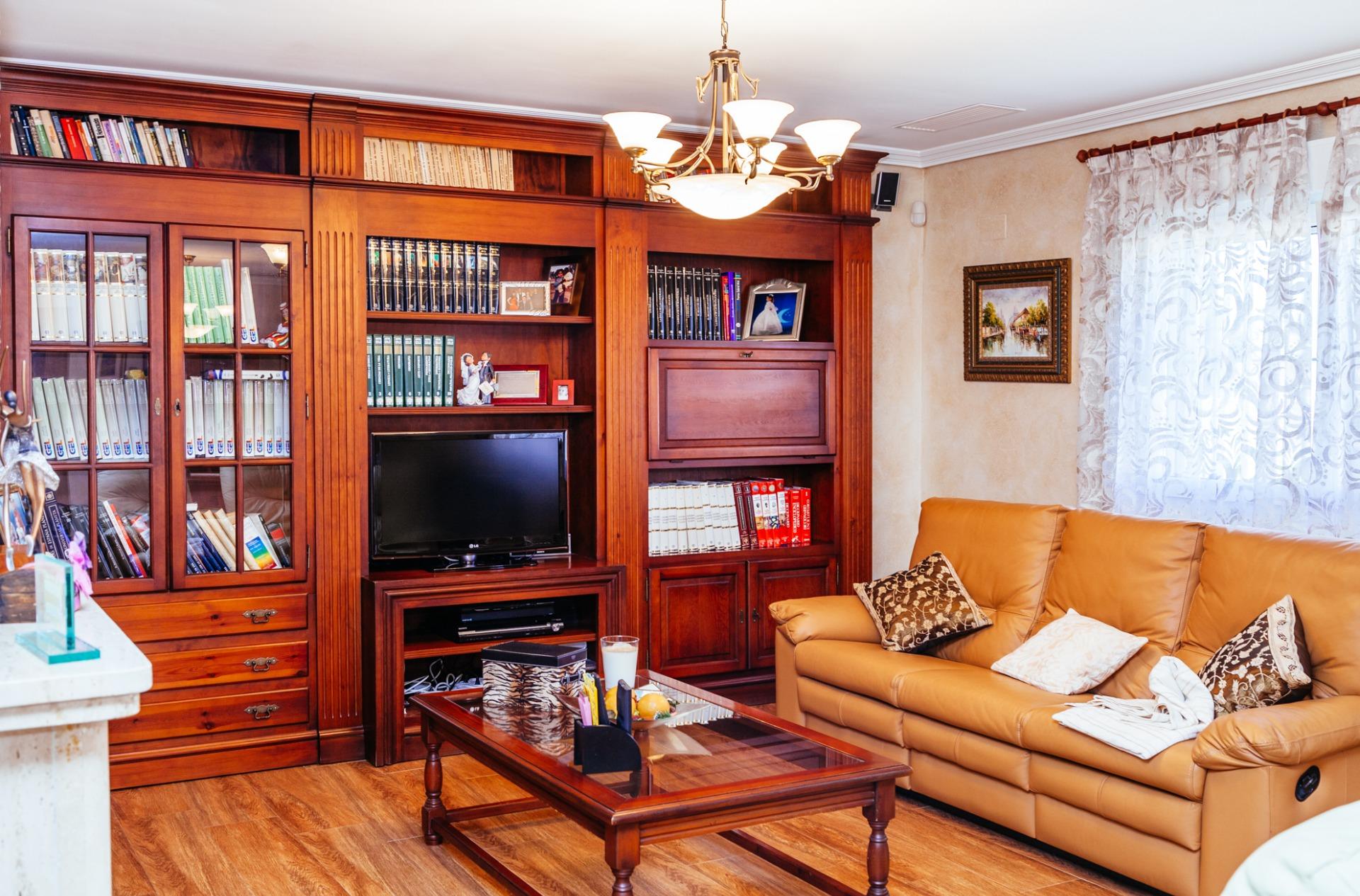 Villa for Sale in Los Montesinos, Alicante