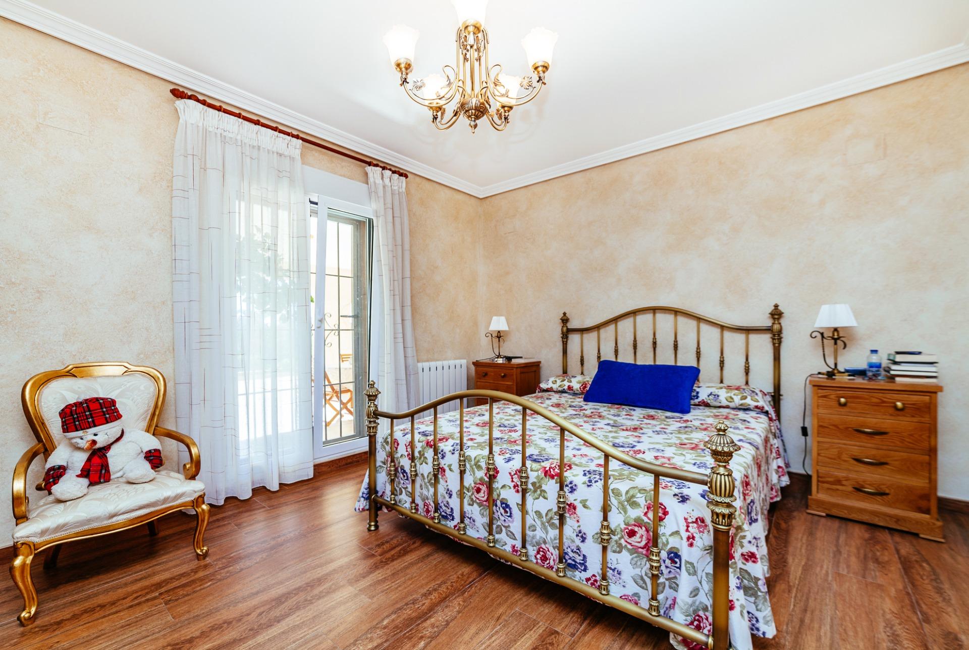 Villa for Sale in Los Montesinos, Alicante