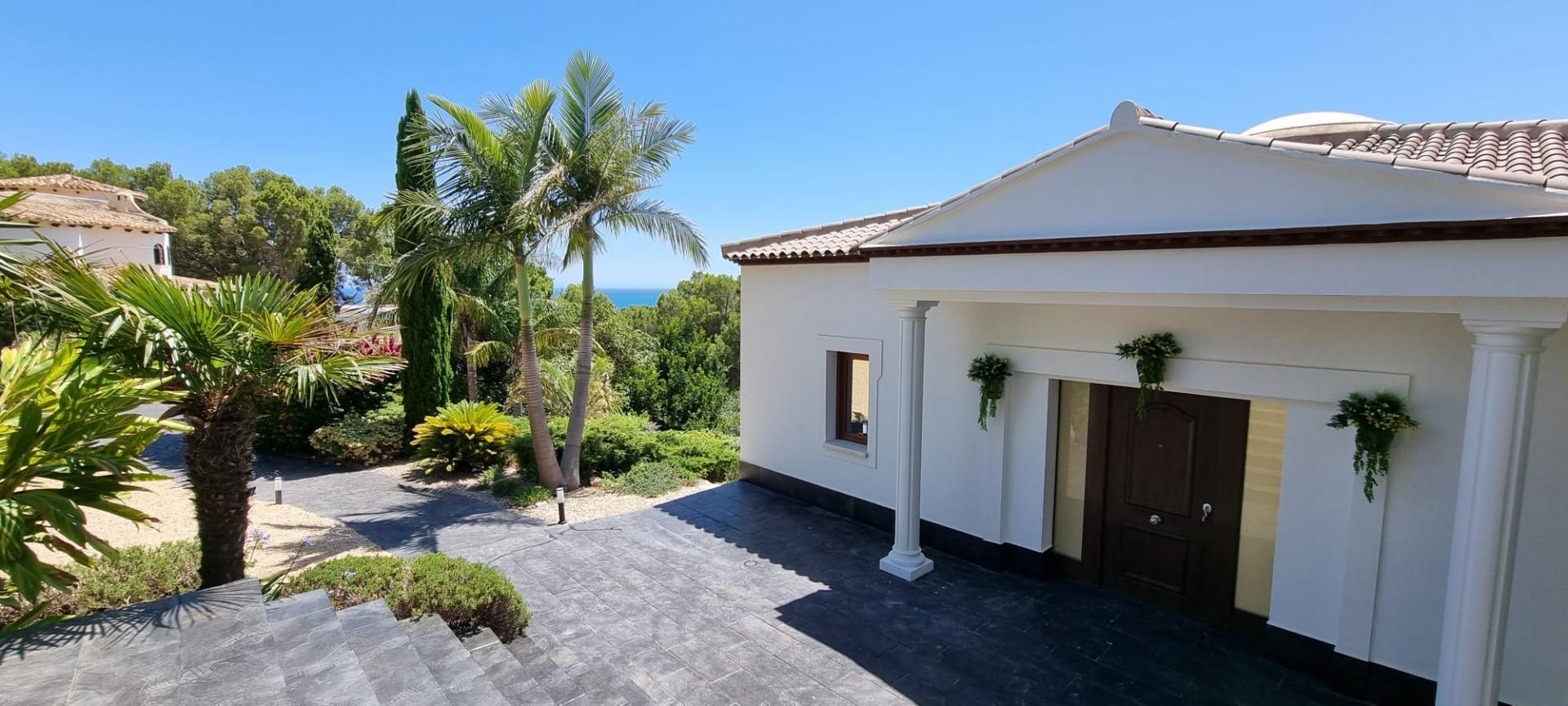 Villa for Sale in Altea, Alicante