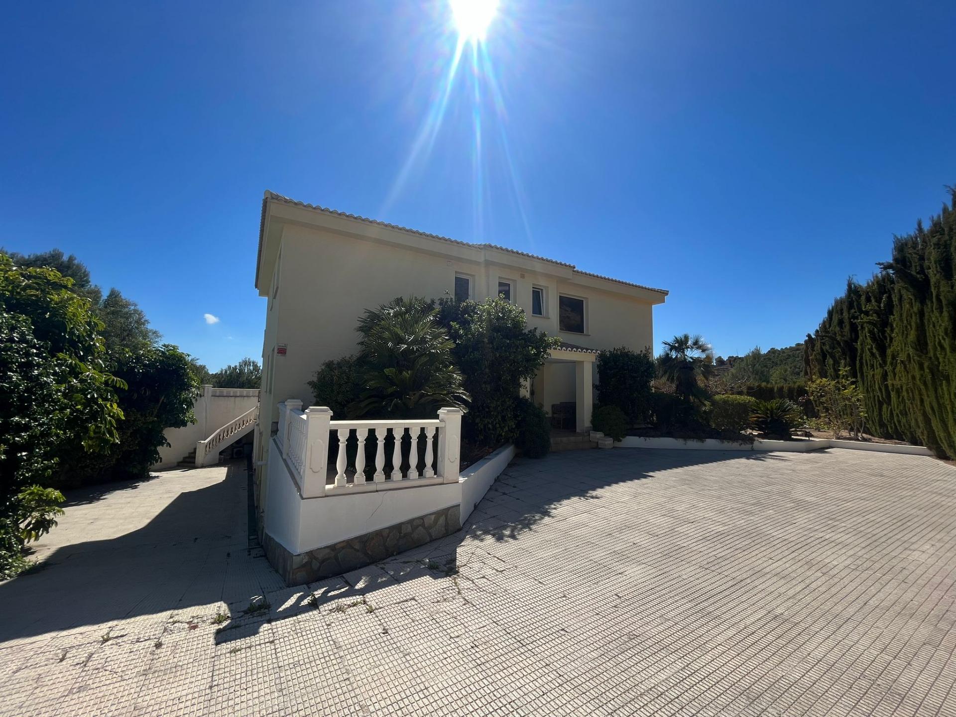 Villa for Sale in Altea, Alicante
