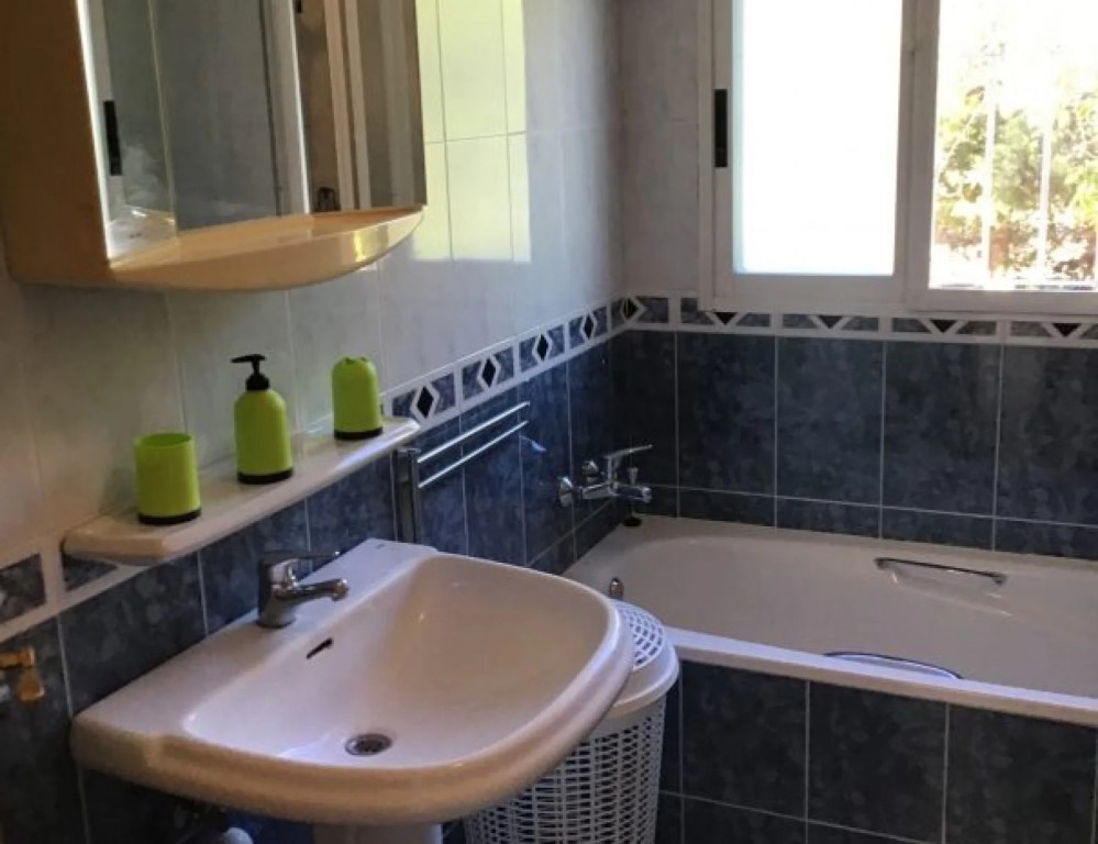 Villa for Sale in Alfas del Pi, Alicante