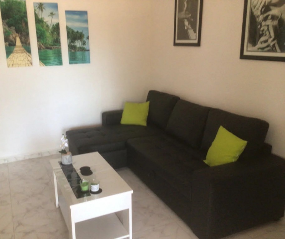 Villa for Sale in Alfas del Pi, Alicante