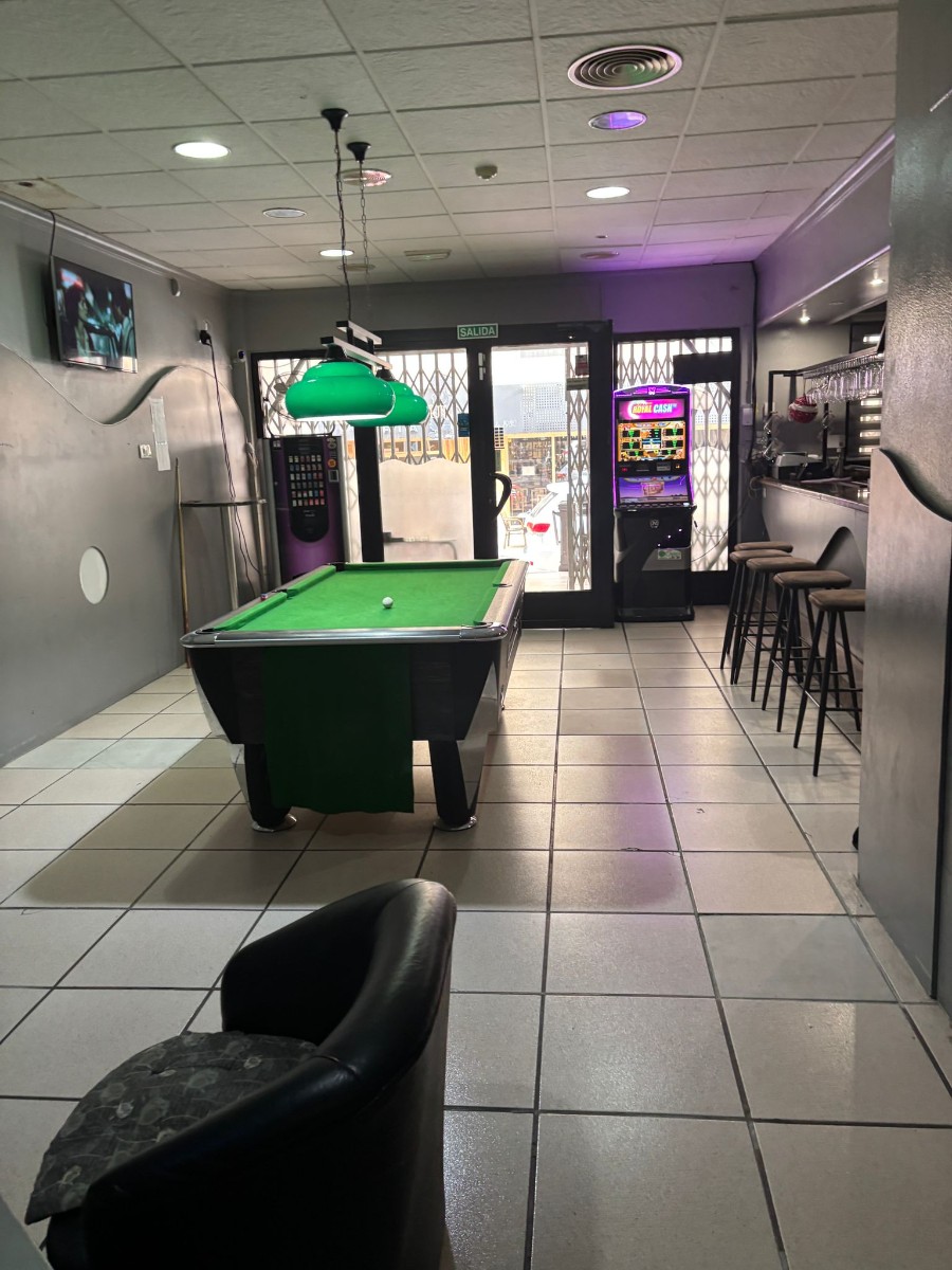 Commercial for Sale in Calpe, Alicante