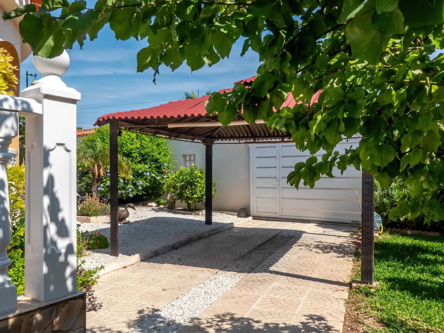 Villa for Sale in Torrevieja, Alicante