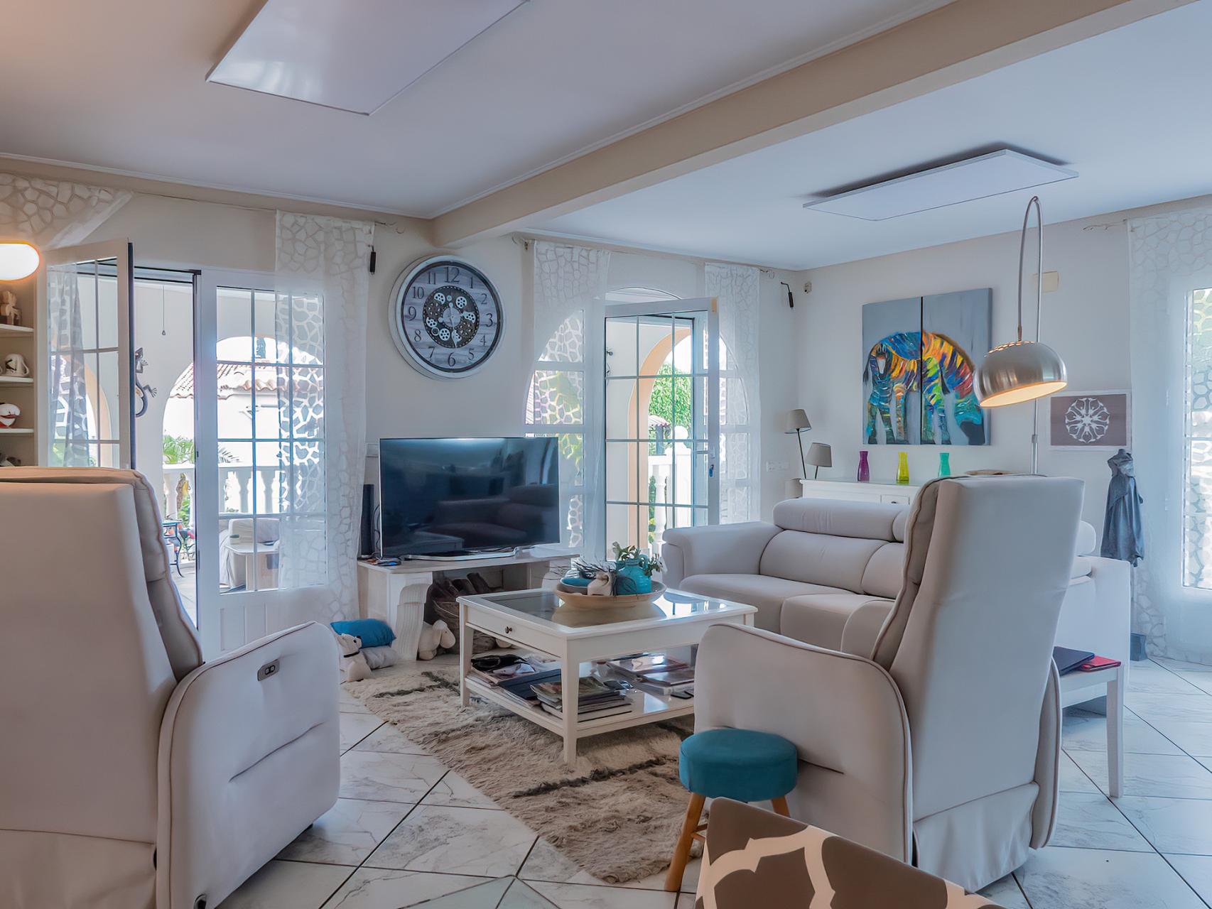 Villa for Sale in Torrevieja, Alicante