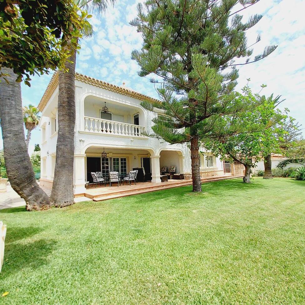 villa-orihuela-costa-vil701-1 Villa for Sale in Orihuela Costa, Alicante