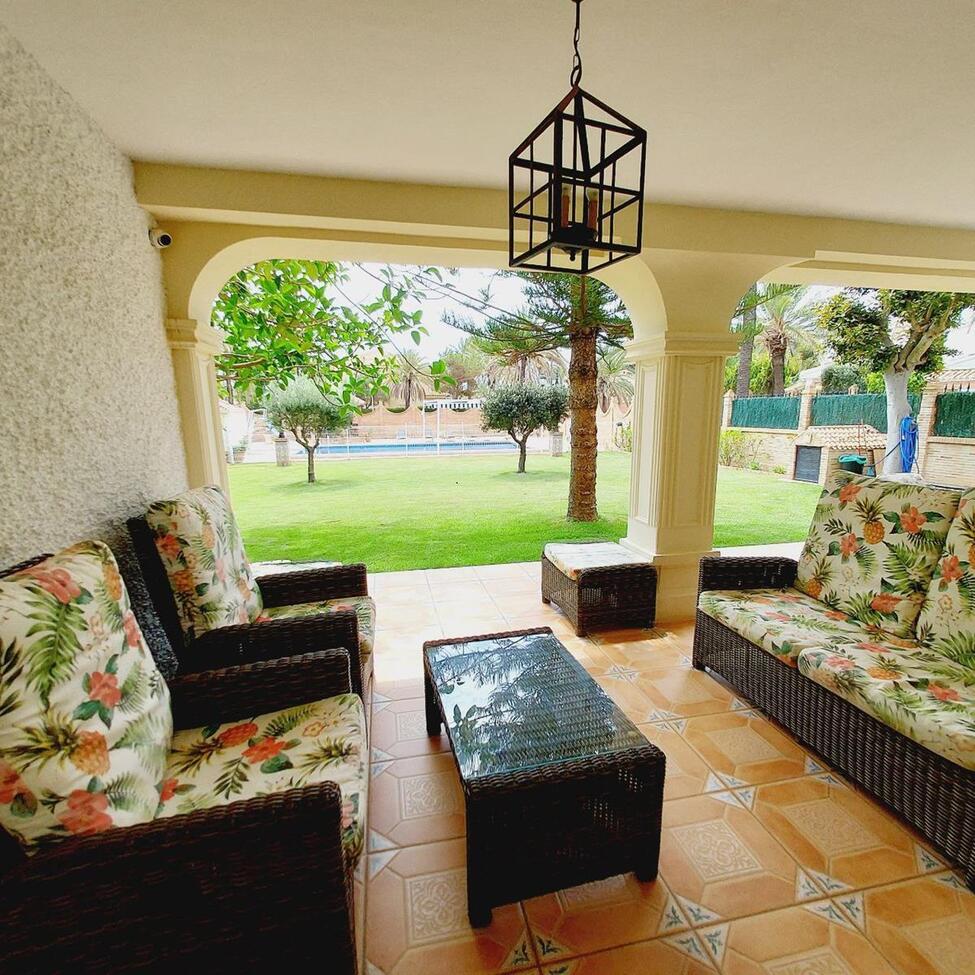 Villa for Sale in Orihuela Costa, Alicante