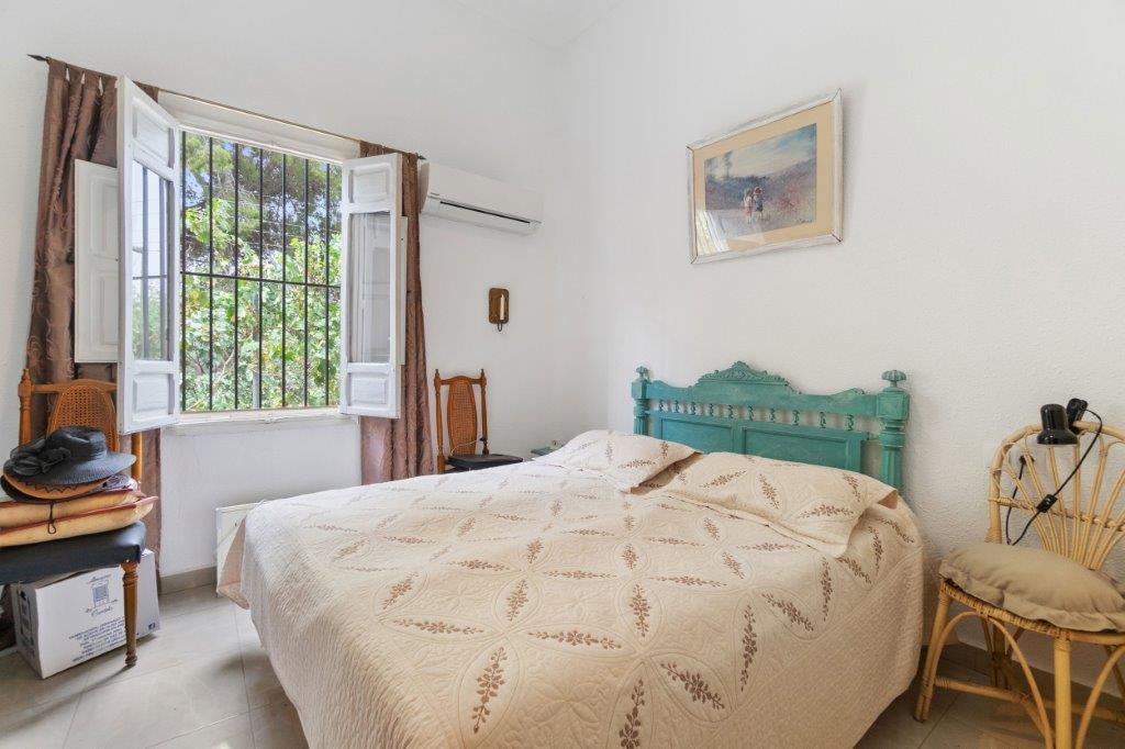 Country House for Sale in Dolores, Alicante