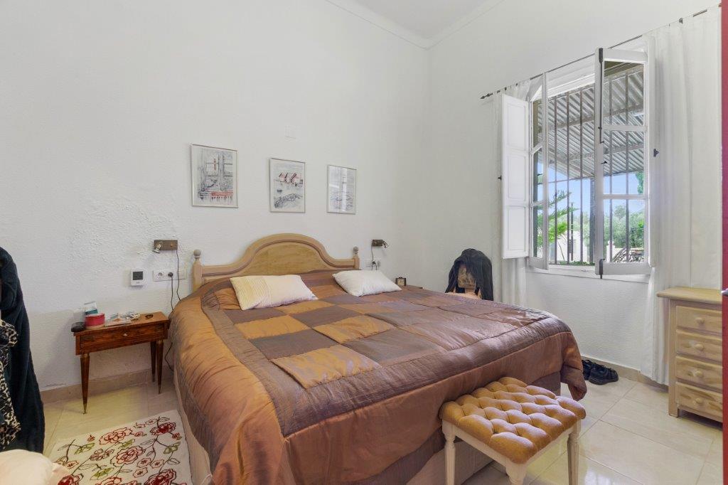Country House for Sale in Dolores, Alicante