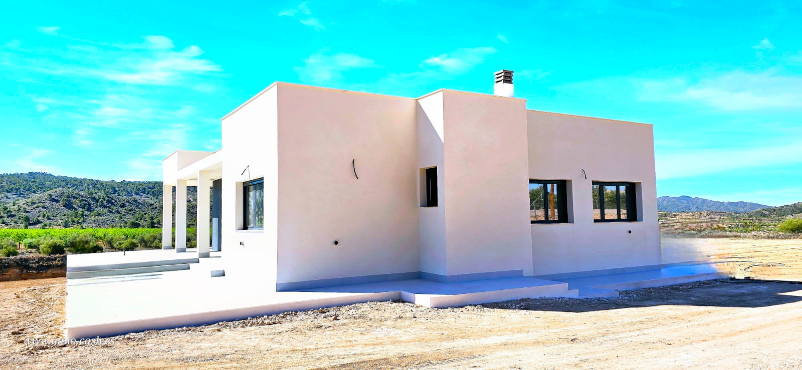 Villa for Sale in Macisvenda, Murcia