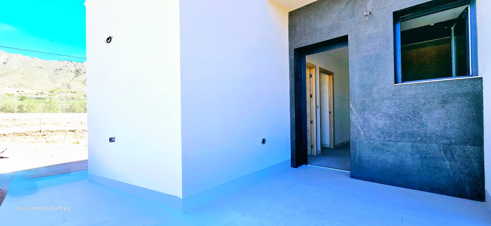 Villa for Sale in Macisvenda, Murcia