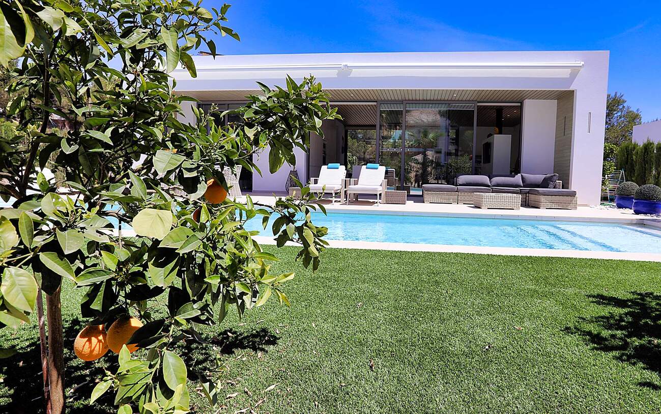 Villa for Sale in Orihuela, Alicante