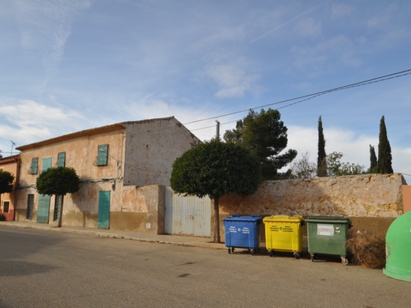Town House for Sale in Pinoso, Alicante