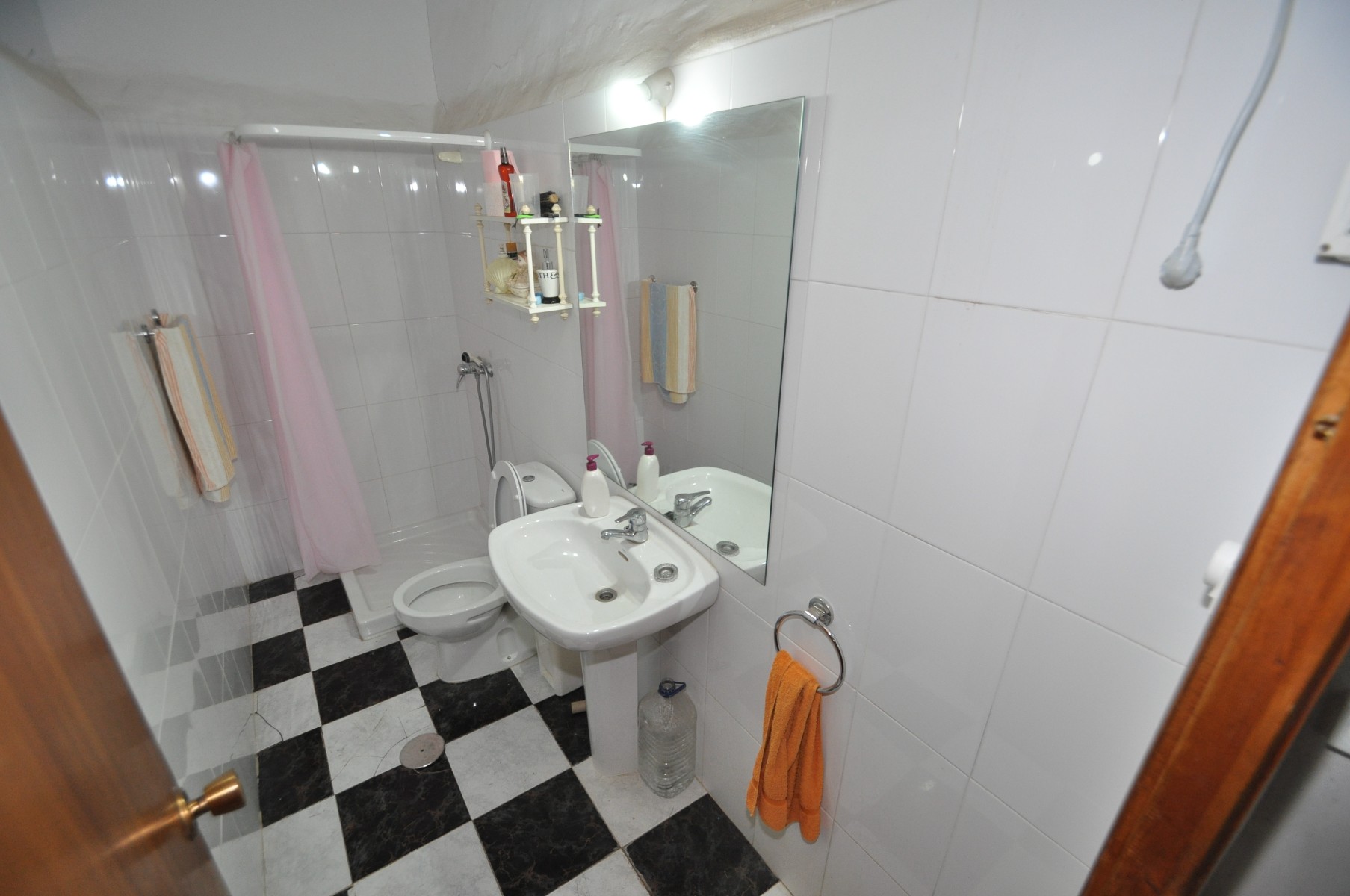 Town House for Sale in Pinoso, Alicante