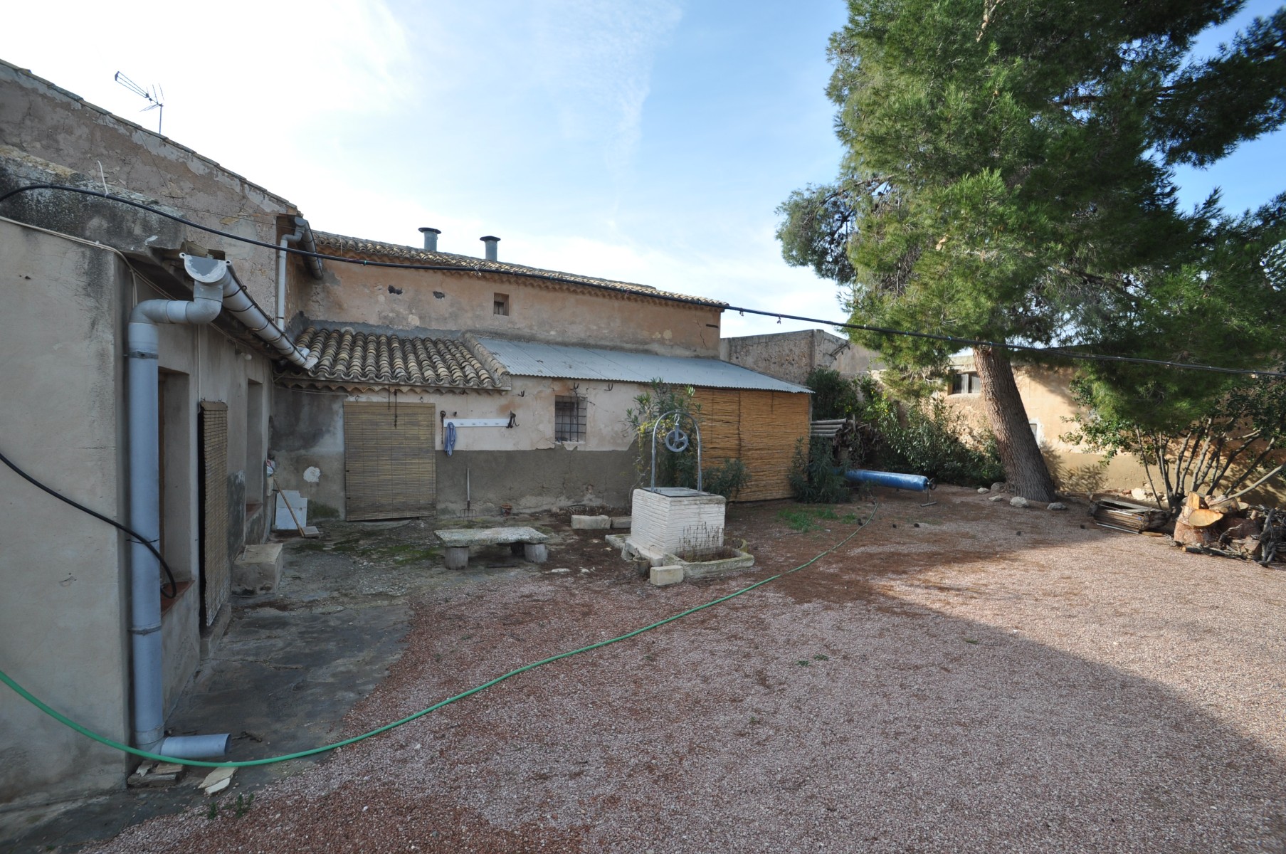 Town House for Sale in Pinoso, Alicante