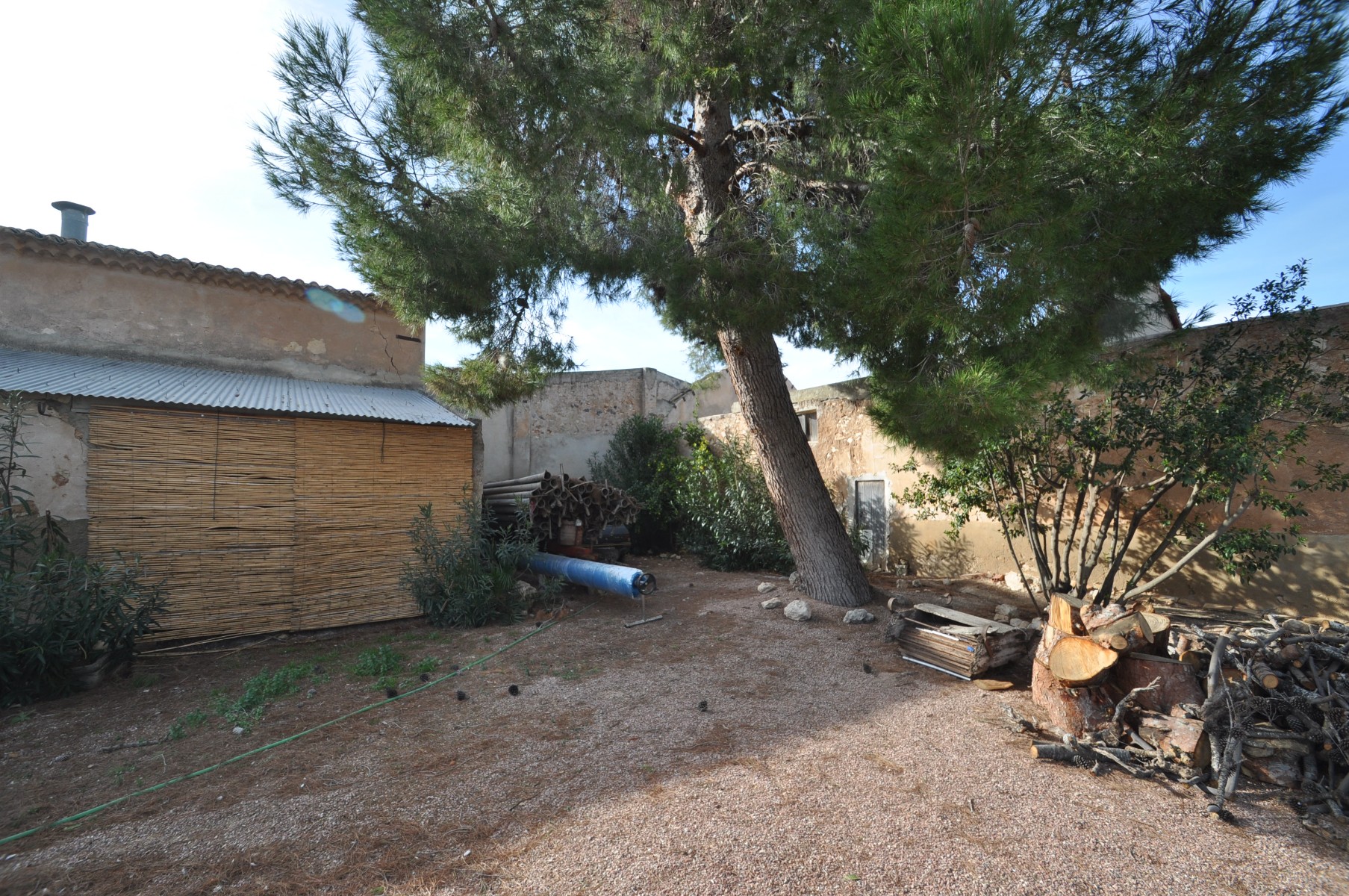 Town House for Sale in Pinoso, Alicante