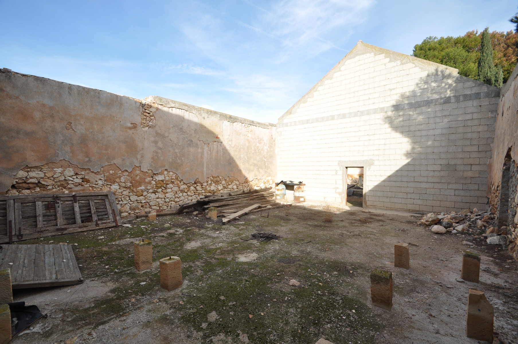 Town House for Sale in Pinoso, Alicante