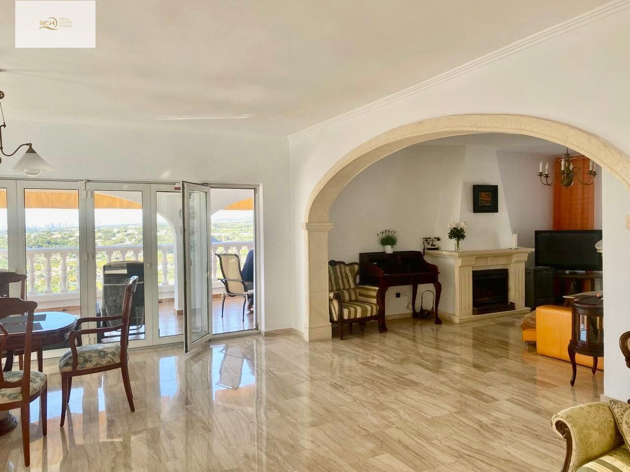 Town House for Sale in Altea, Alicante
