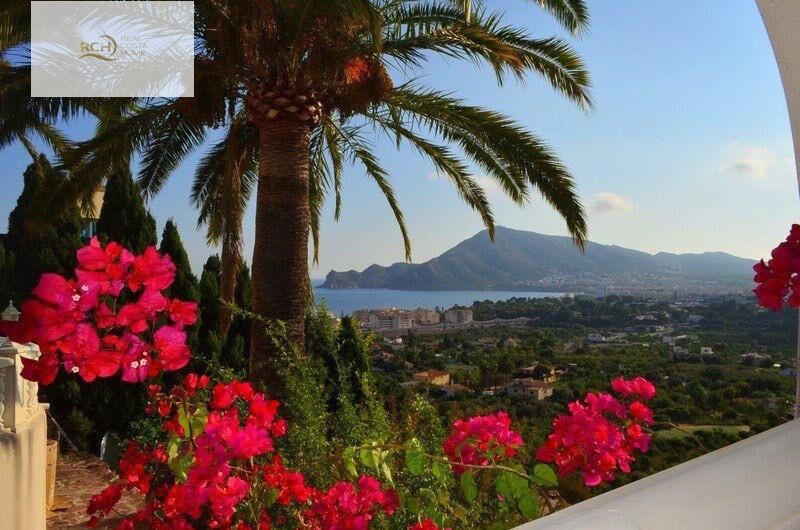 Town House for Sale in Altea, Alicante