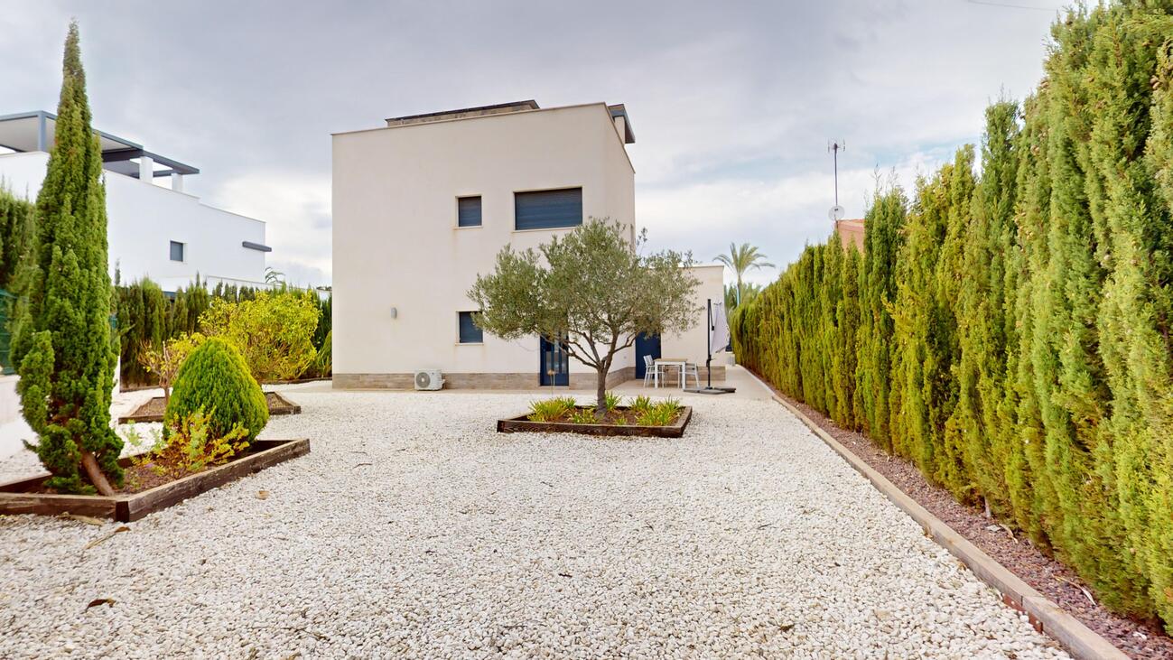 Villa for Sale in Playa Honda, Murcia