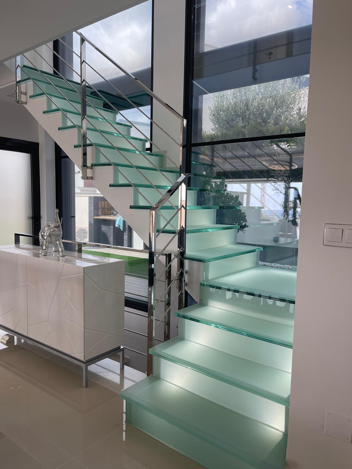 Villa for Sale in San Miguel de Salinas, Alicante