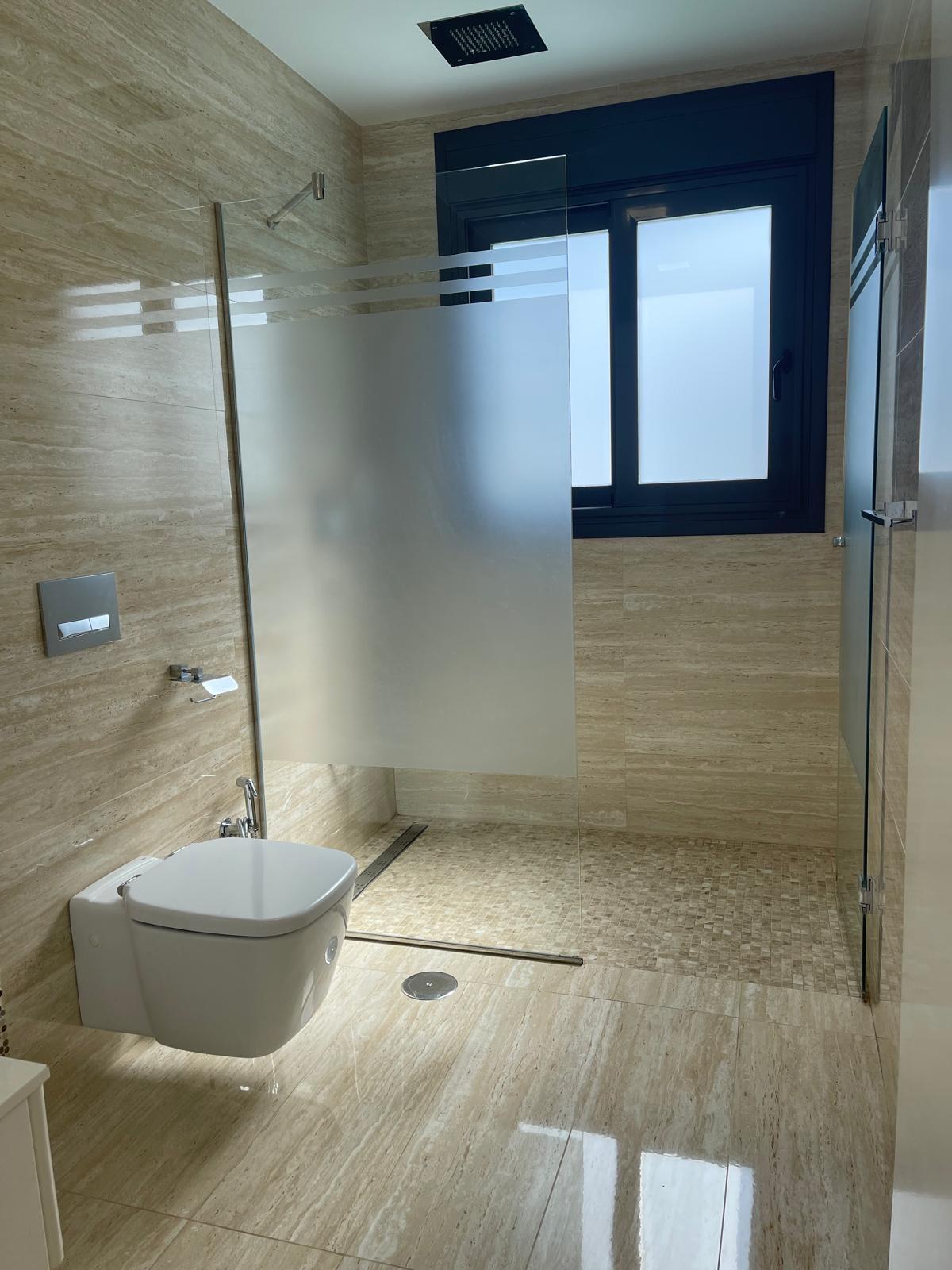 Villa for Sale in San Miguel de Salinas, Alicante