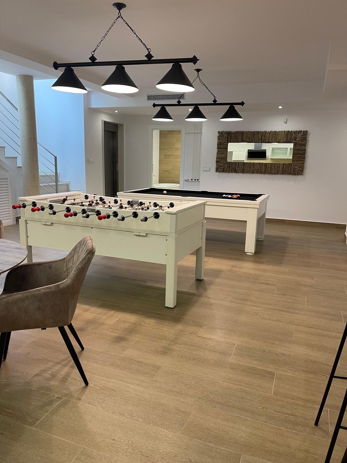 Villa for Sale in San Miguel de Salinas, Alicante