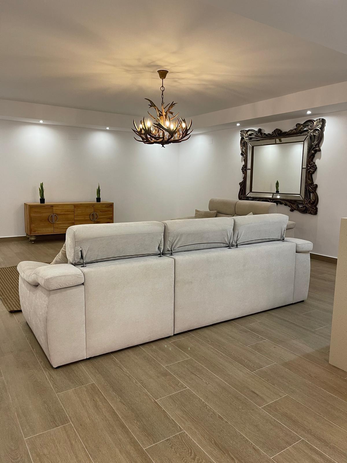 Villa for Sale in San Miguel de Salinas, Alicante
