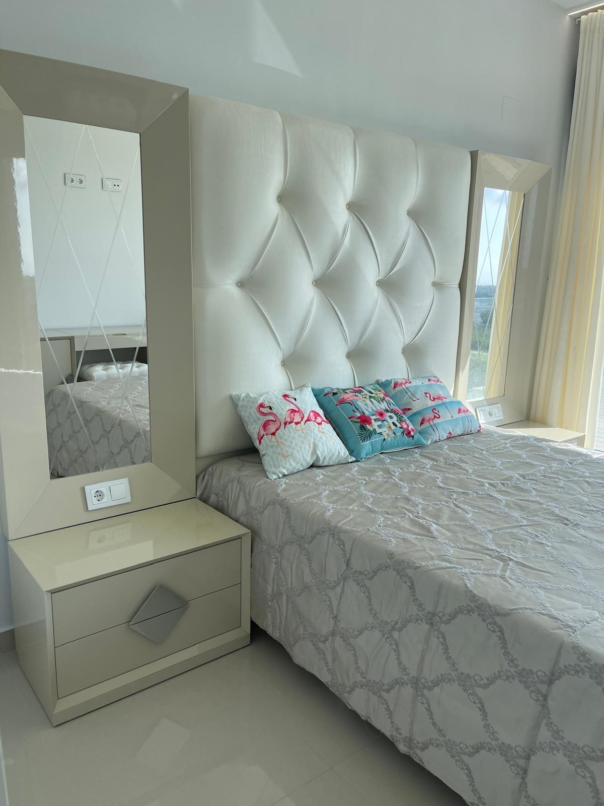 Villa for Sale in San Miguel de Salinas, Alicante