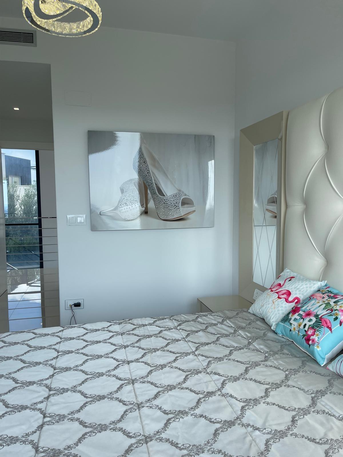 Villa for Sale in San Miguel de Salinas, Alicante