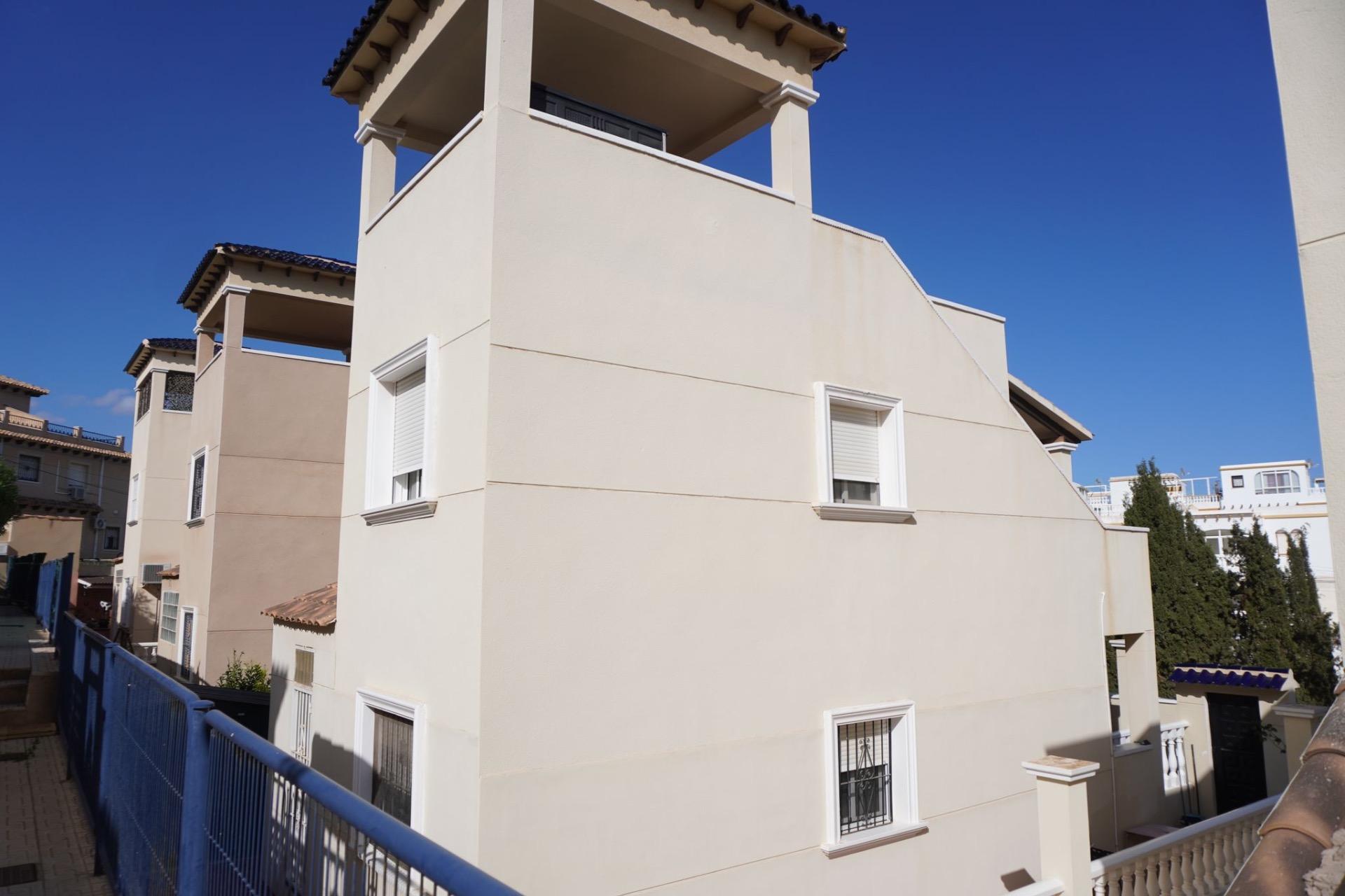 Villa for Sale in San Miguel de Salinas, Alicante