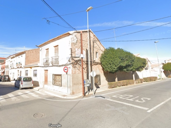 Town House for Sale in Pinoso, Alicante