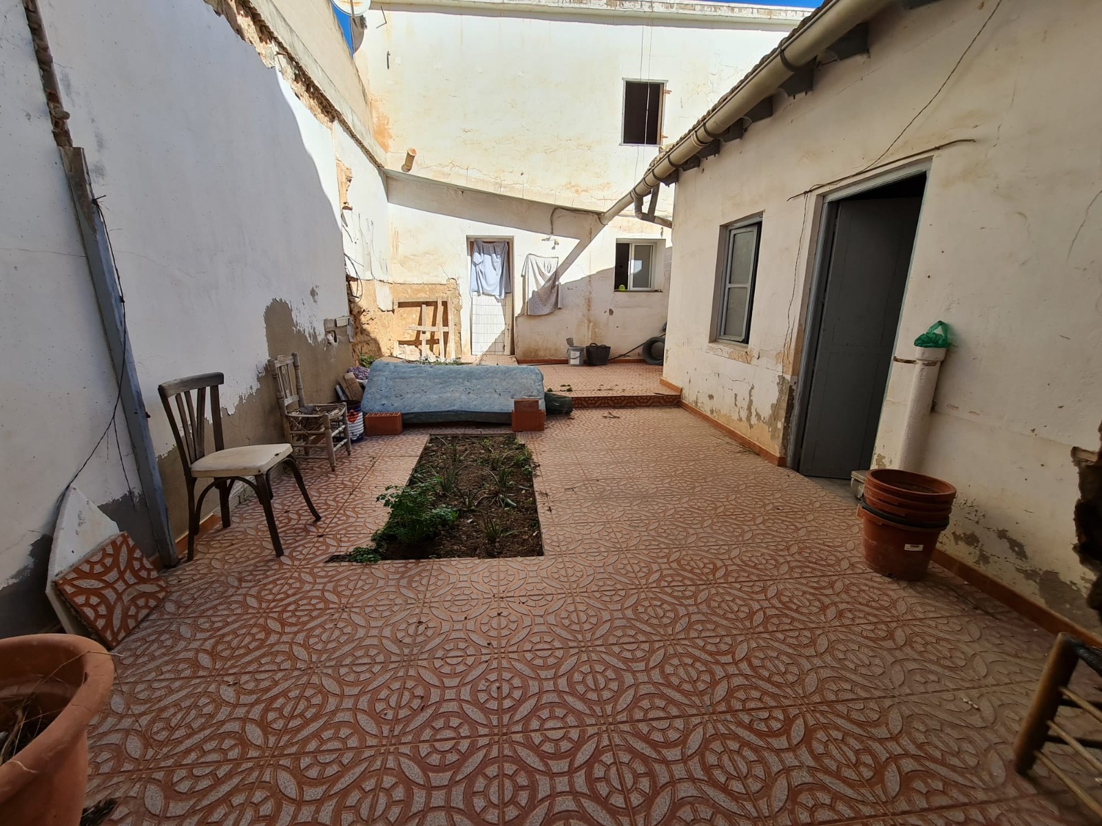 Town House for Sale in Pinoso, Alicante