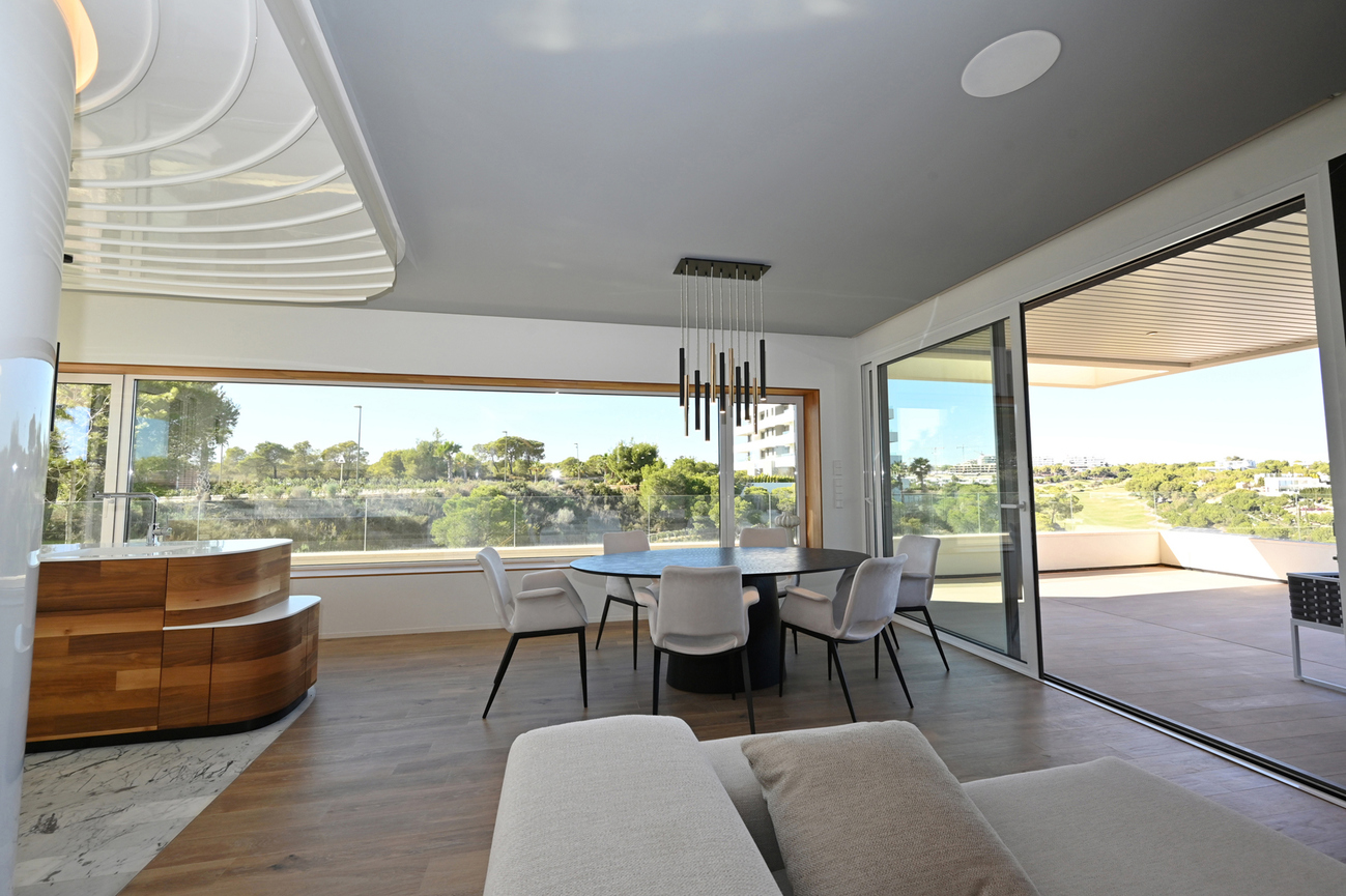 Apartment for Sale in Las Colinas Golf, Alicante