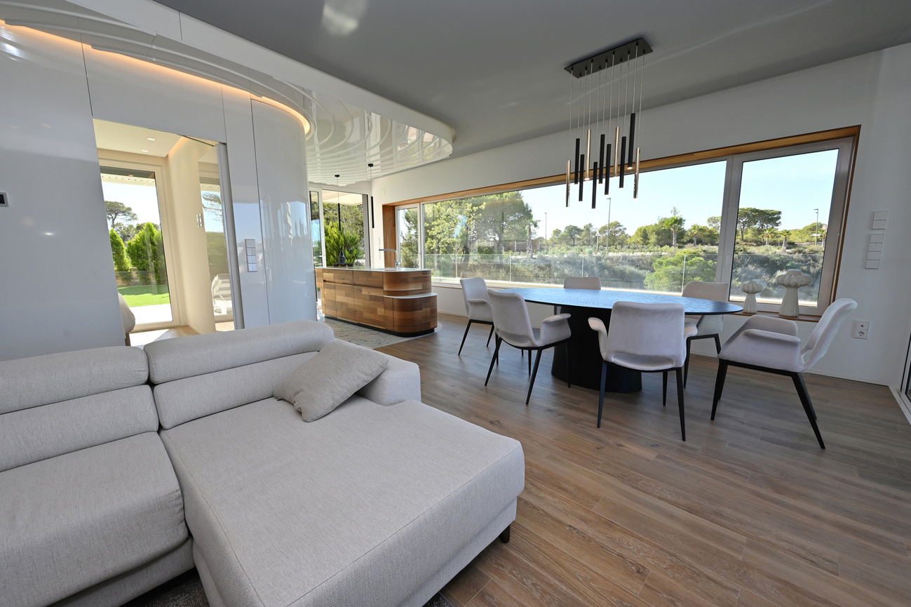 Apartment for Sale in Las Colinas Golf, Alicante